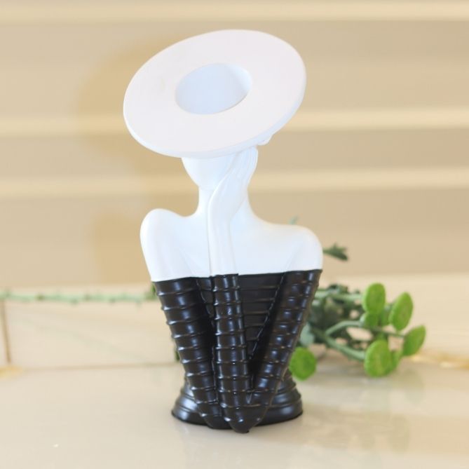 Lady Sculpture Vase – Modern Artistic Decor
